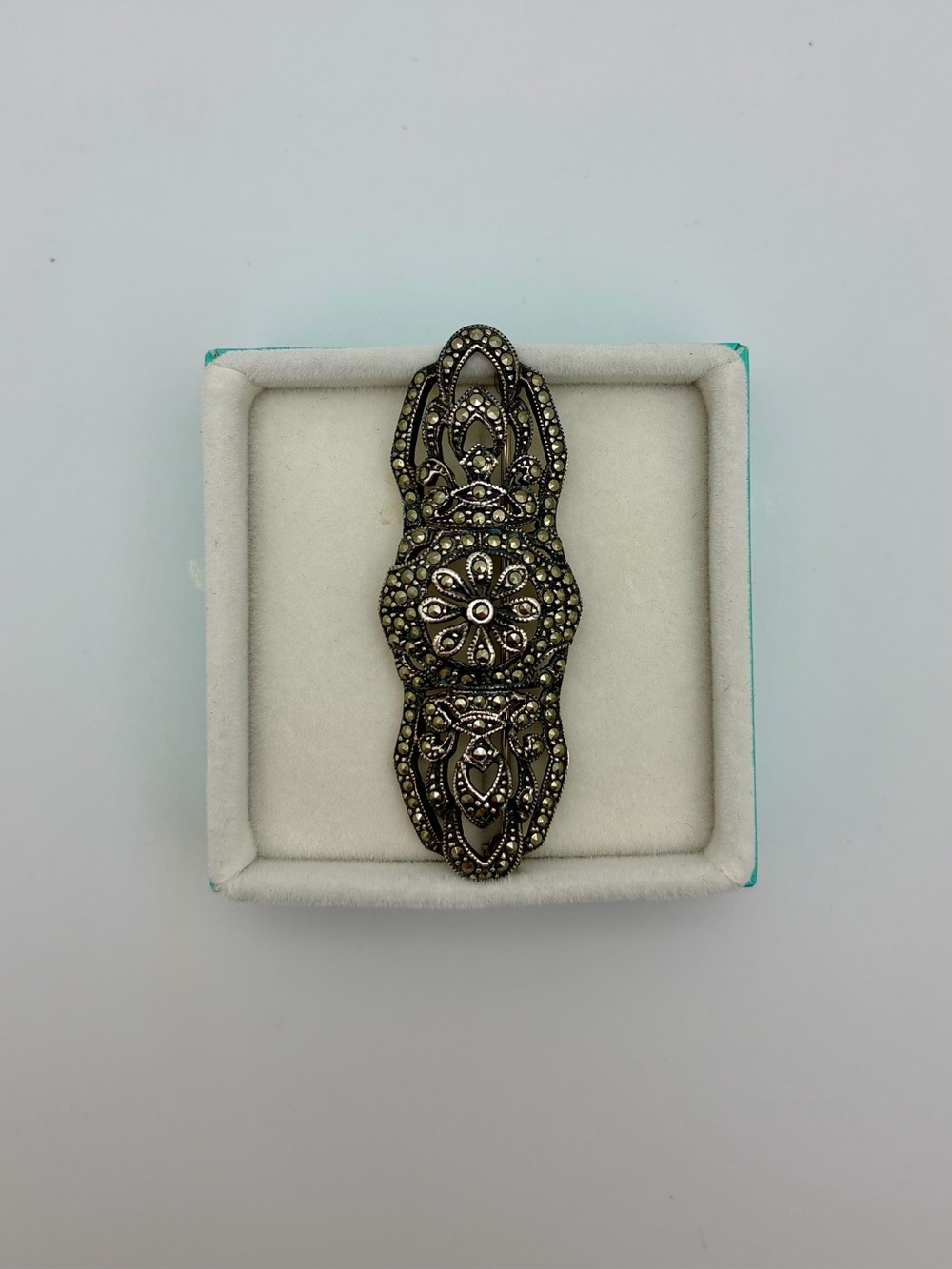 vintage Art Deco silver marcasite brooch